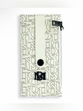 Badgley Mischka White and Black Logo Print Wallet Clutch